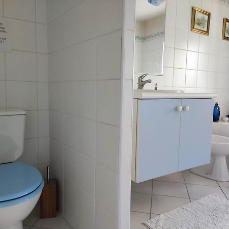 Chambre 3 Personnes Avec Salle De Bain Dans Mas Du Luberon Robion en Luberon Exterior foto